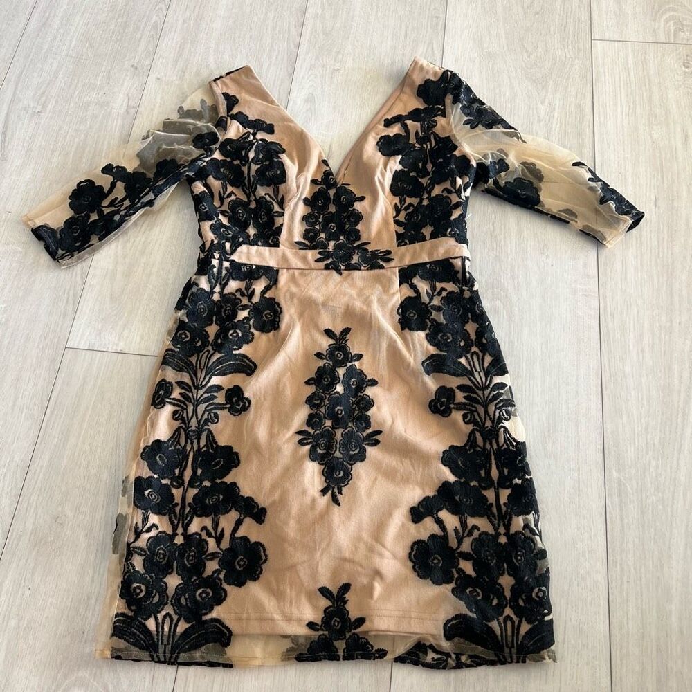 Maniju women floral dress size M